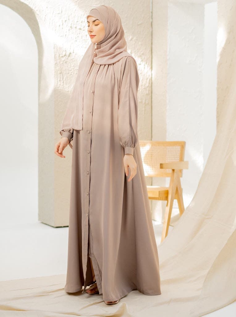 Khimar abaya, made in Pakistan in small batches